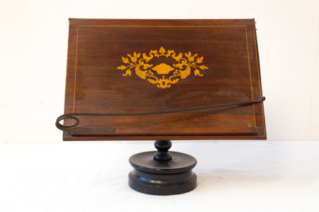 lessenaar met palissanderfineer